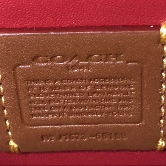 Coach Racecar 1941 Wallet NWT super rare and hard to find Limited Edition - Picture 3 of 8